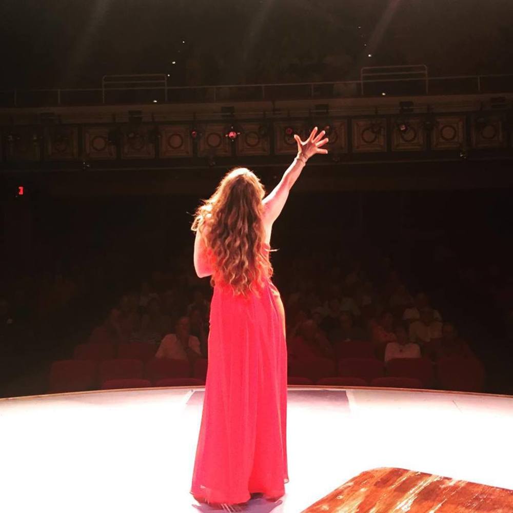 Meet your Posher, Leigh